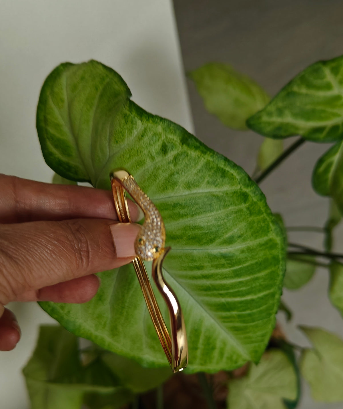 Bracelet with snake motif embedded with Cz