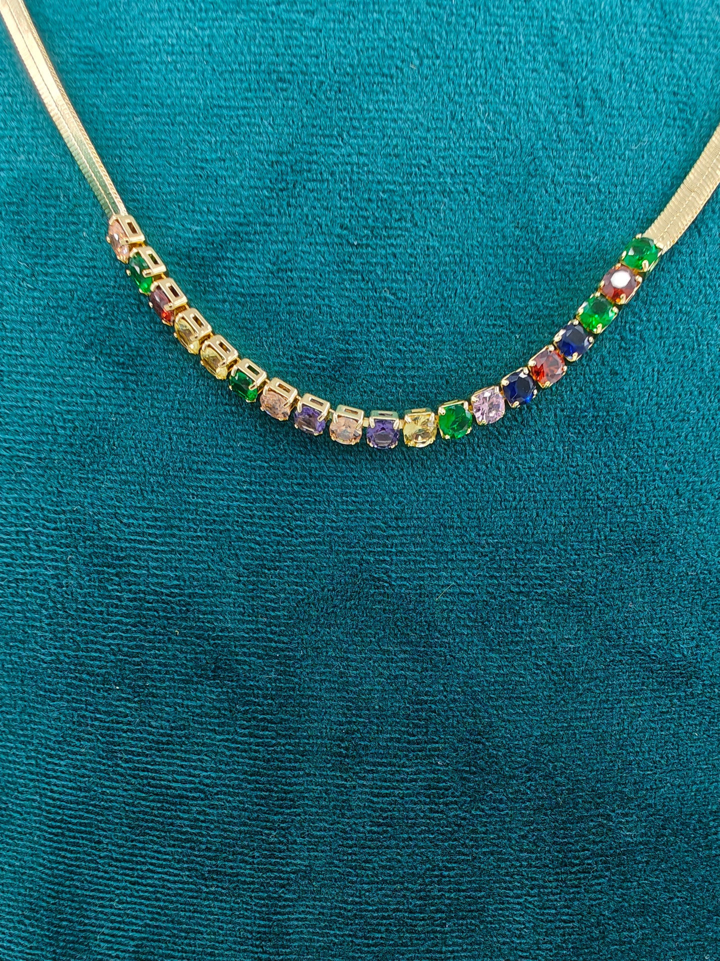 Necklace in platinum/gold/rose gold finish with round multicolour/ cubic zirconia stones