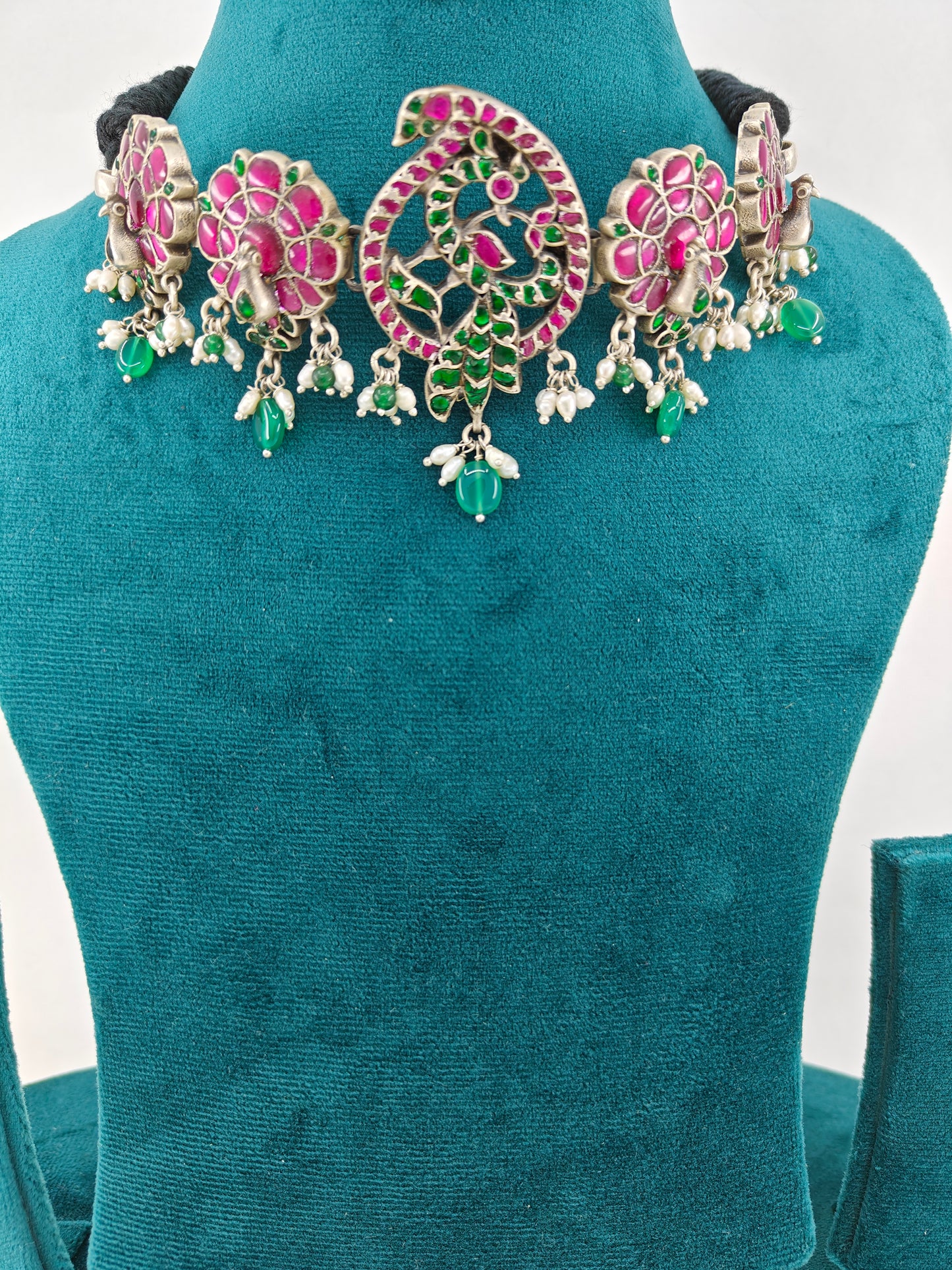 Silver choker necklace with pink stone Kundan work on open feather peacocks