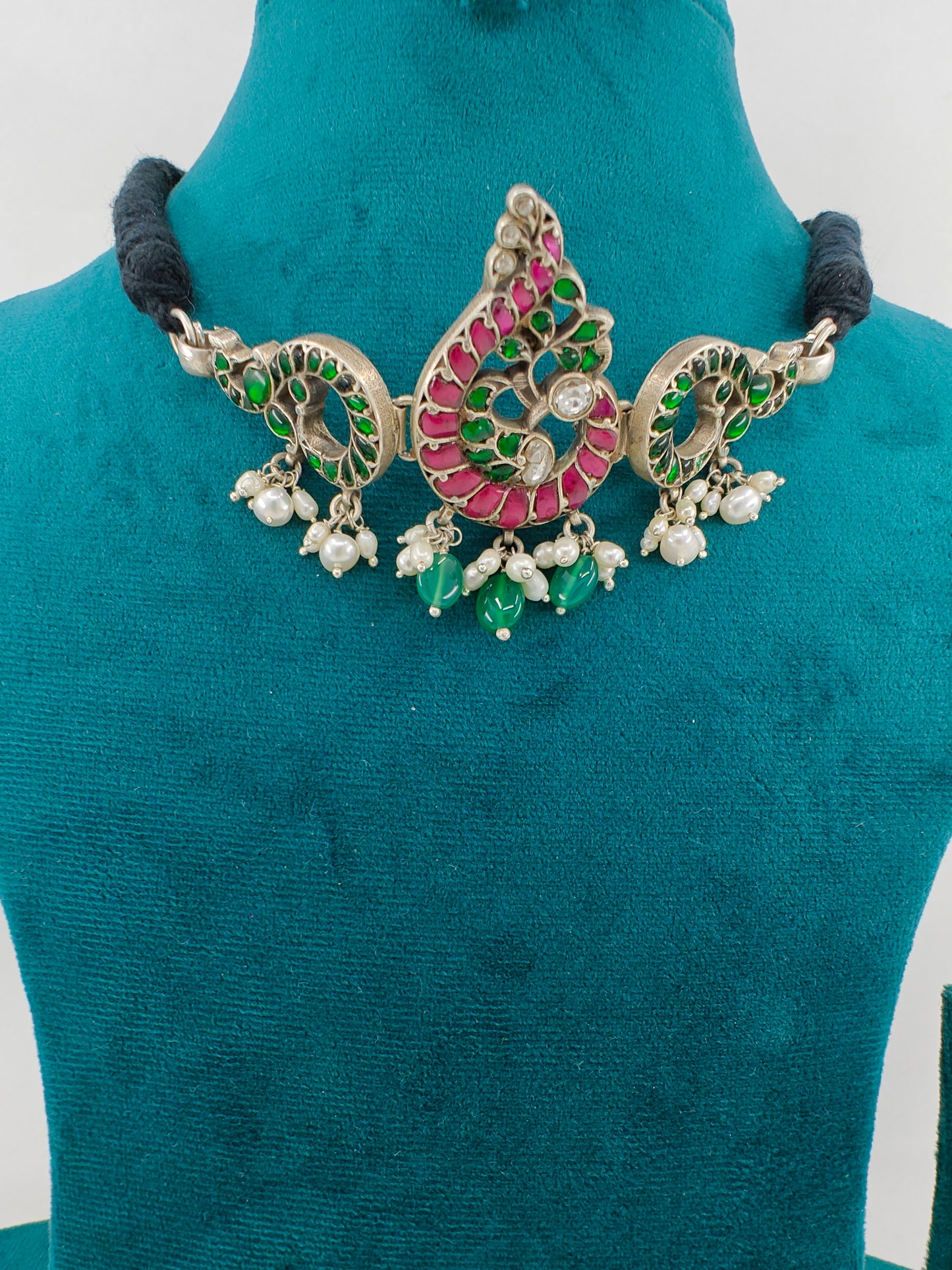 Silver choker necklace in pink and green stone kundan work