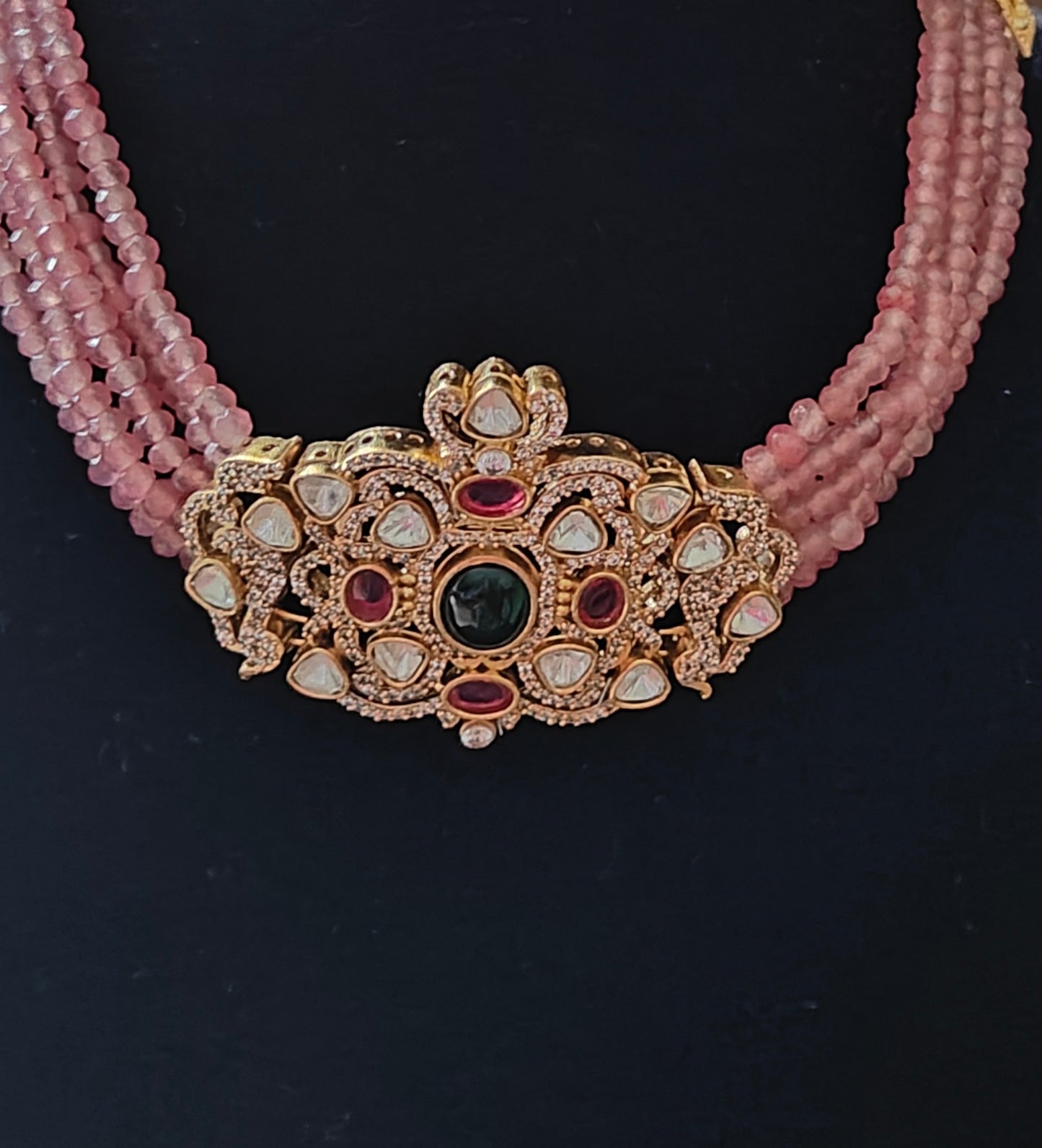 Nutan choker set on pink stands