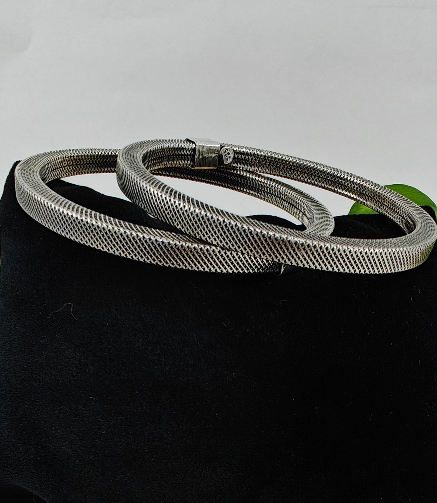 Silver Bangles plain with etchings(2pc)