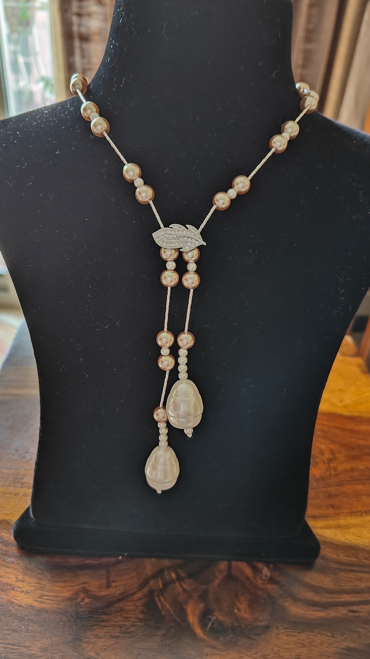 Long baroque pearl lariat necklace