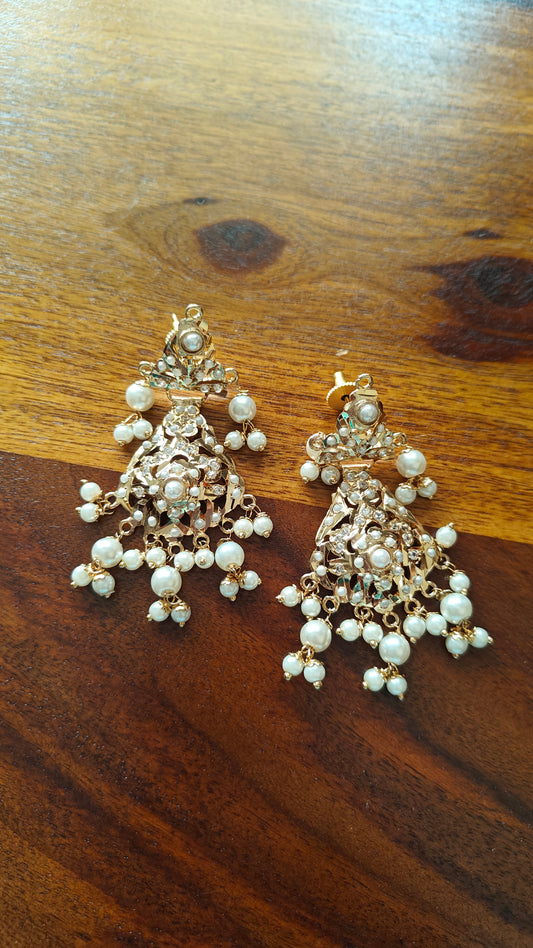 Jadau earrings with pearls