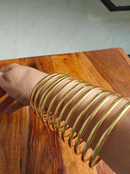 Bangle stack with gold finish