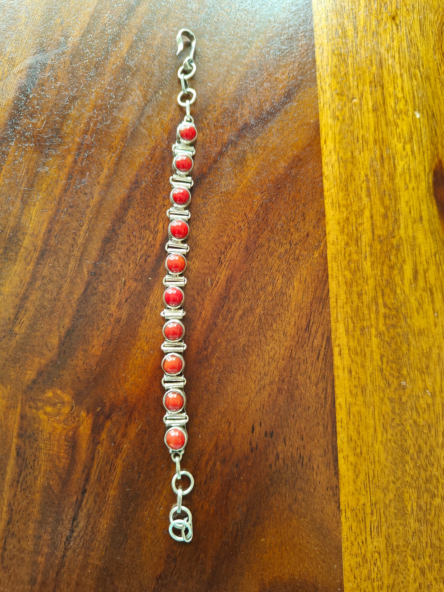 Shamim silver bracelet with red stones