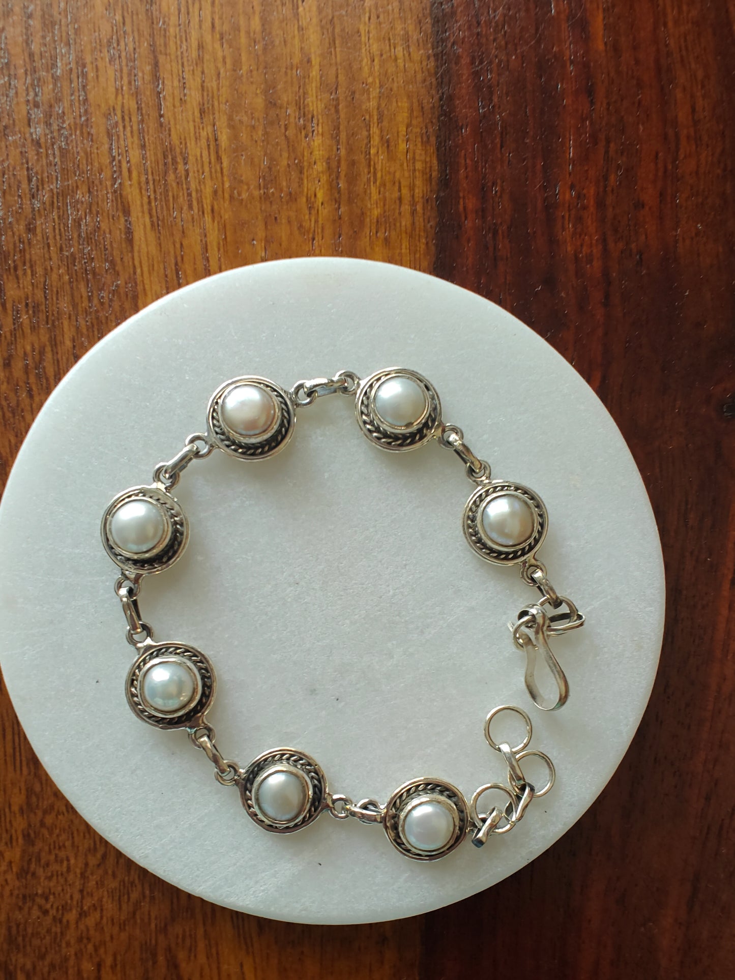 Diksha silver bracelet with pearls