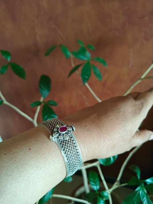 Thamarai sterling silver kada( bracelet) with mesh design and flower