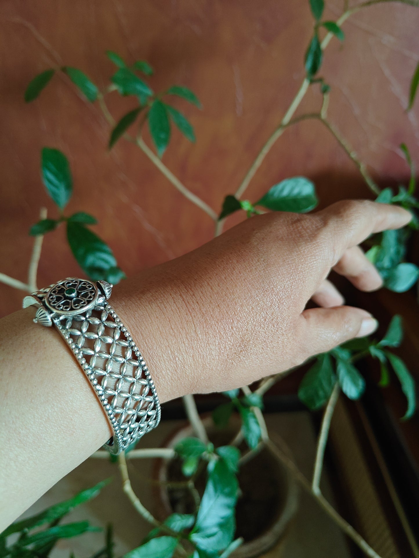 Silver kara (cuff/ bangle) with jali work