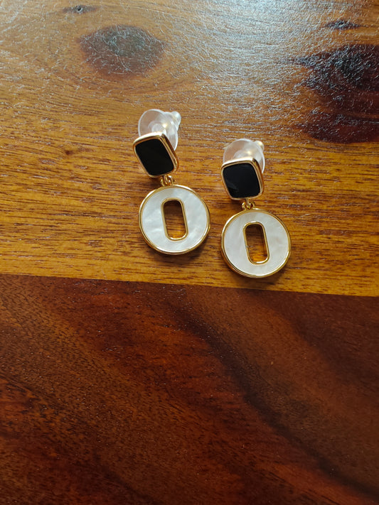 Mother of pearl earrings