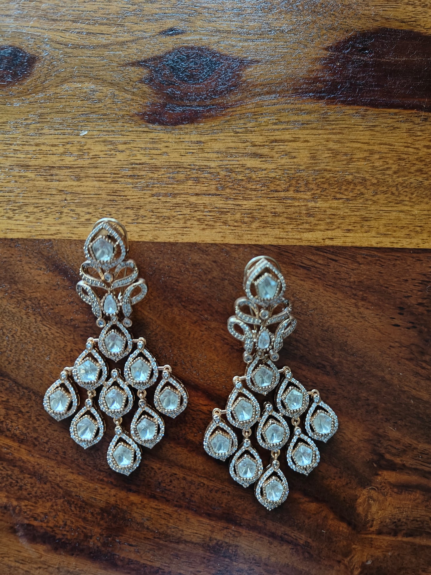 Chandelier earrings with moissanite