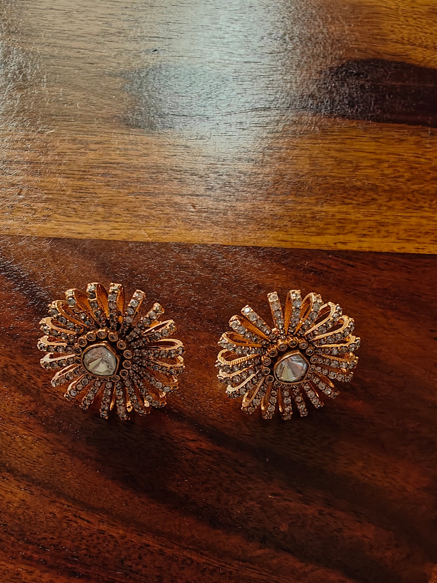 Gerbera flower studs(earrings)