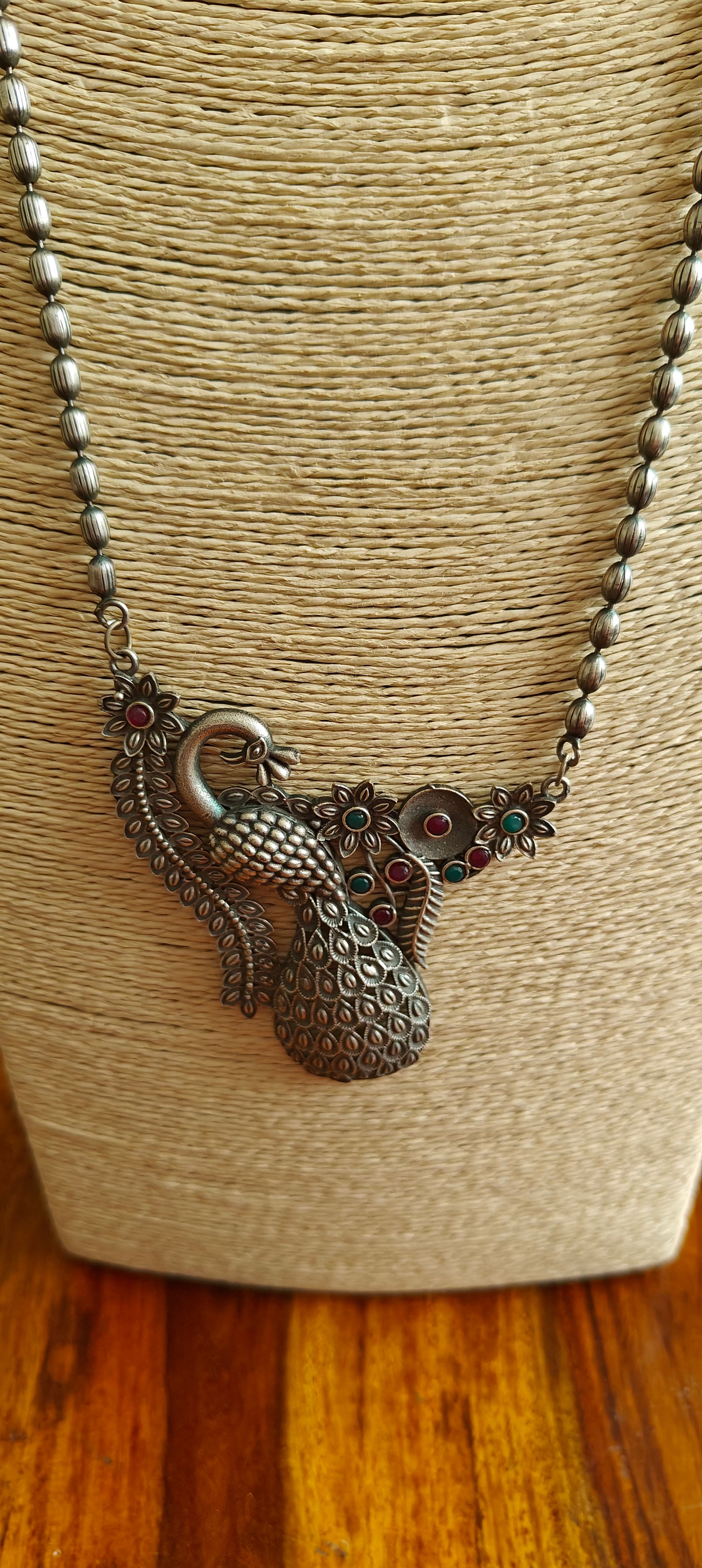 Open peacock necklace