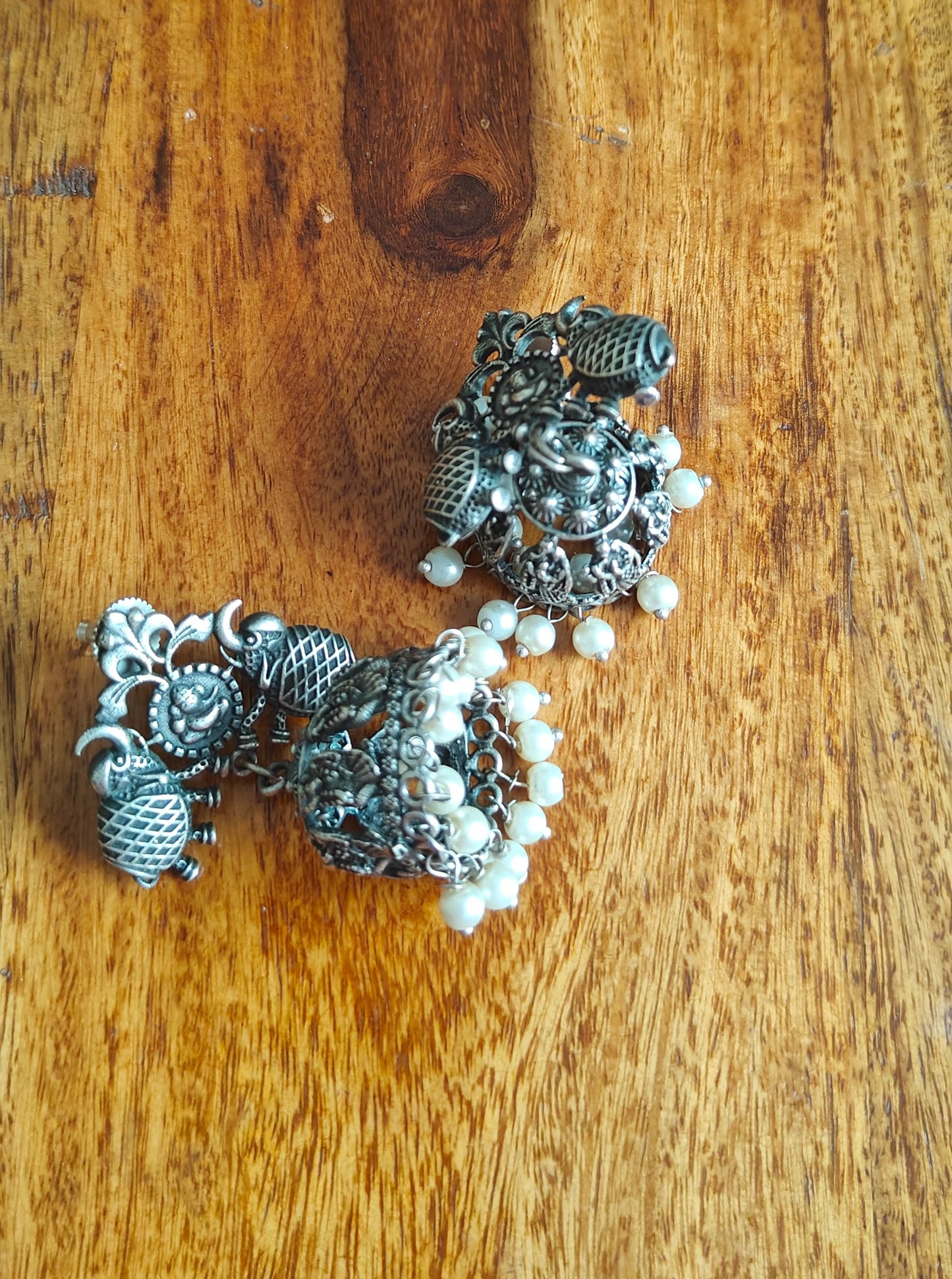 Jhumkis on stud with elephants and ganesh