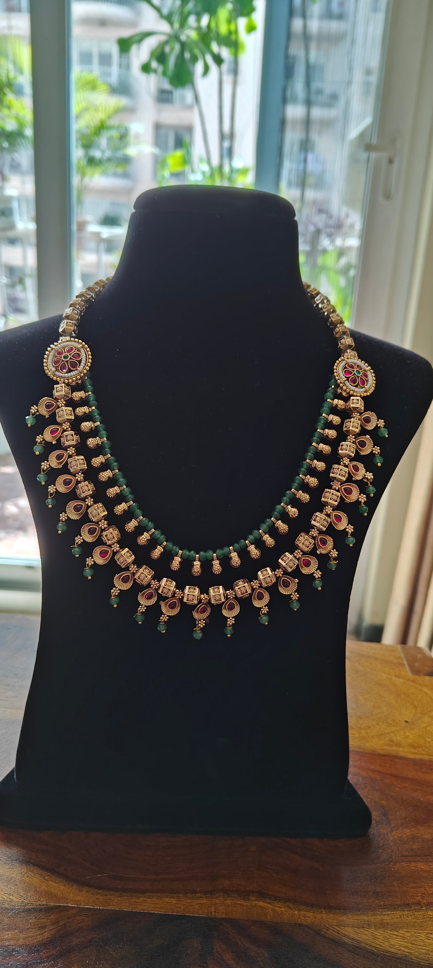 Manasi layered necklace set