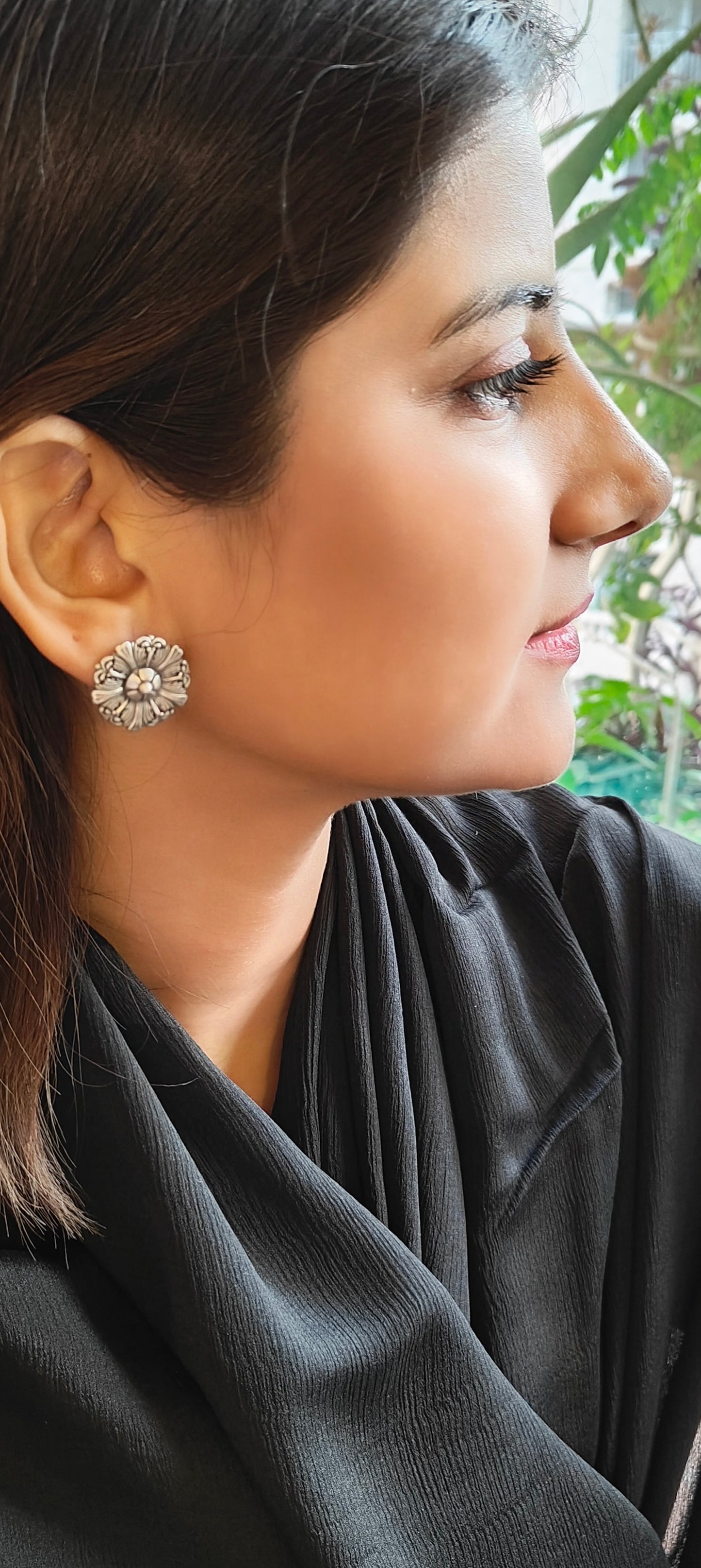 Atasi flower studs(earrings)