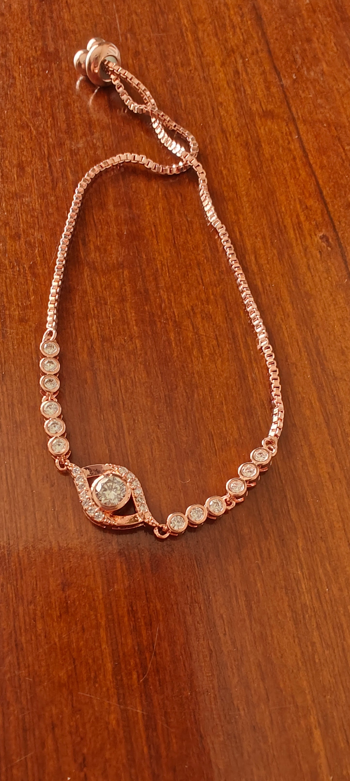 Eye push button bracelet