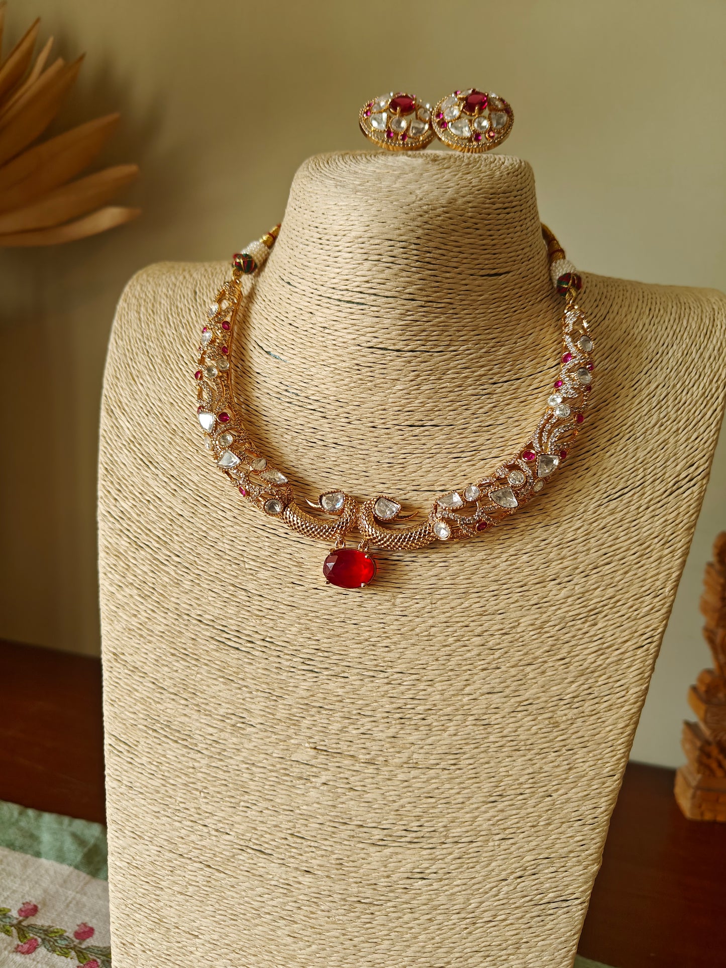 Dilber hasli set with moissanite and emerald green/ ruby red stone