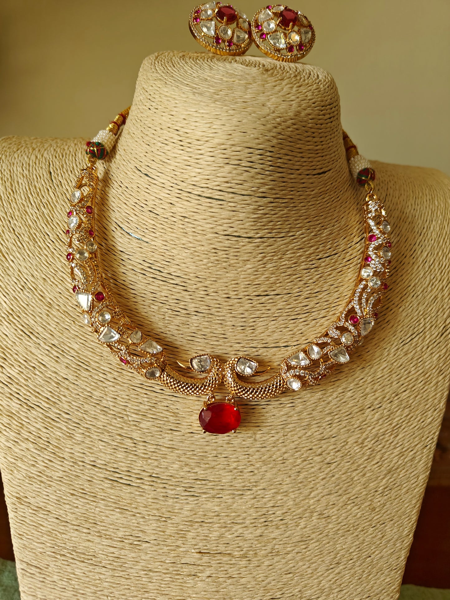 Dilber hasli set with moissanite and emerald green/ ruby red stone