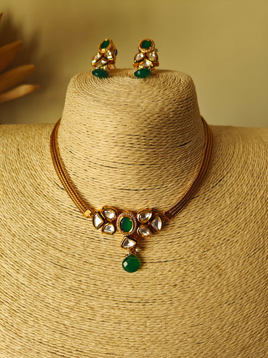 Jagriti set with kundan and stone on gold chain belt