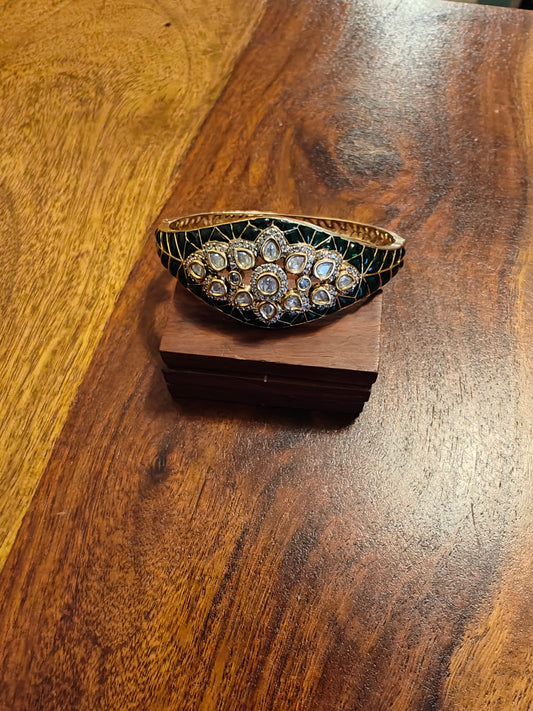 Kara(bangle)with green kemp kundan work