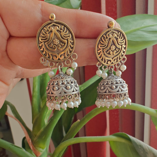 Dual tone jhumkis with engraving