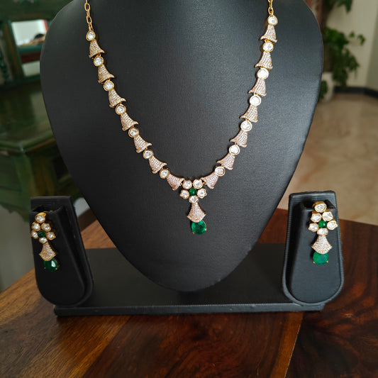 Jabeen set with emerald green stone hangings