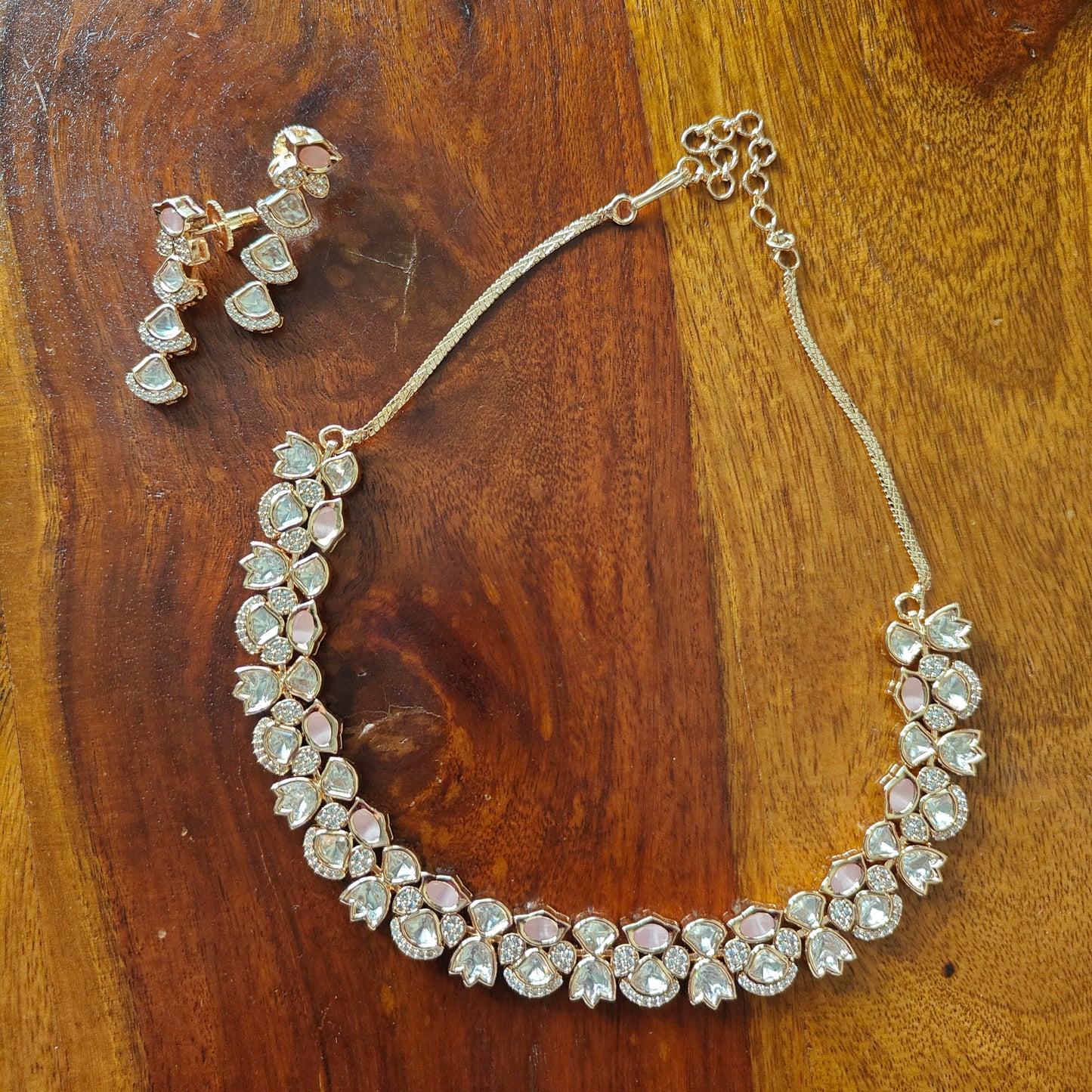 Jaheel set with moissanite of different shapes