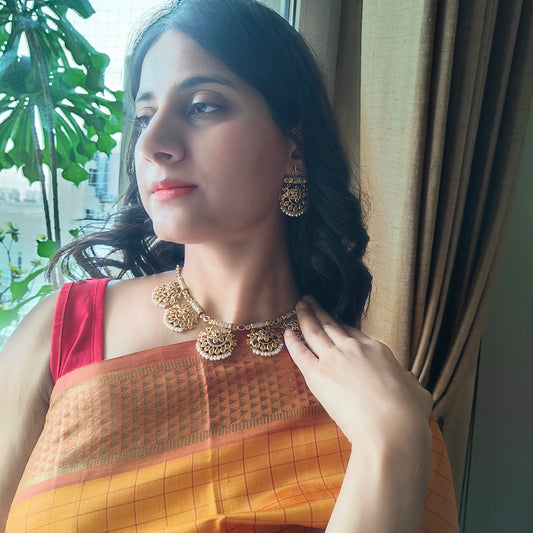 Lajja set with kundan and pearls