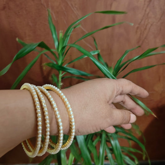 Pearl bangles single line(4pc)