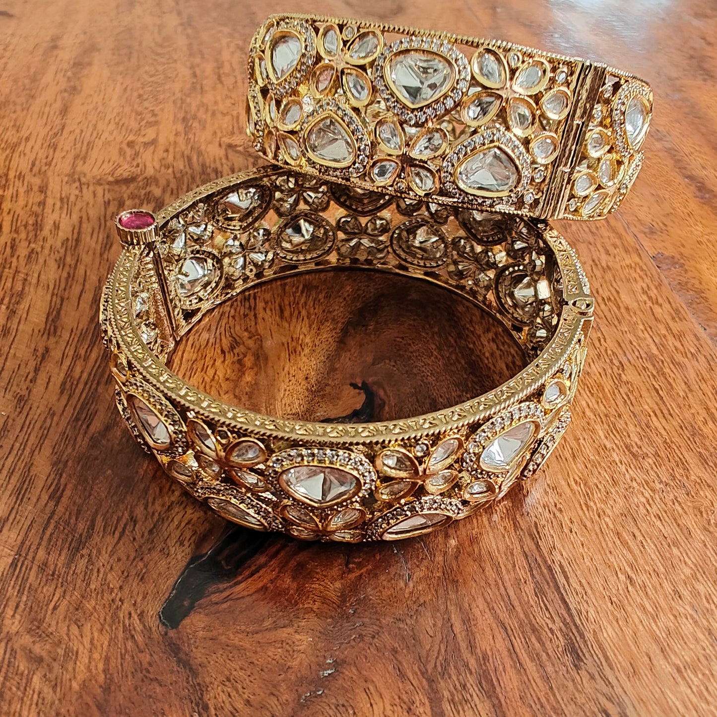 Wamil karas with tyani kundan(2pc)