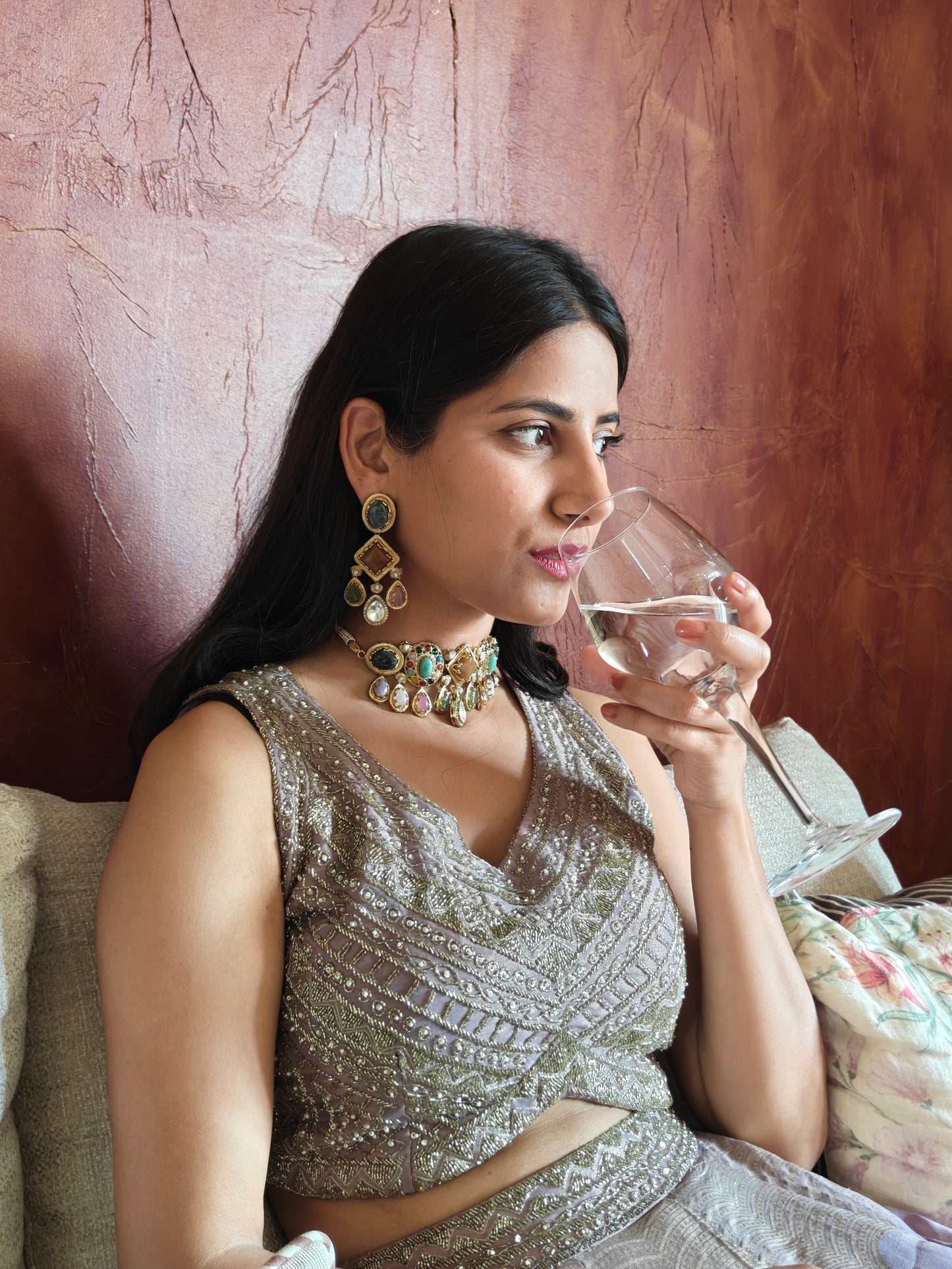 Yuvika set with stone embedded choker