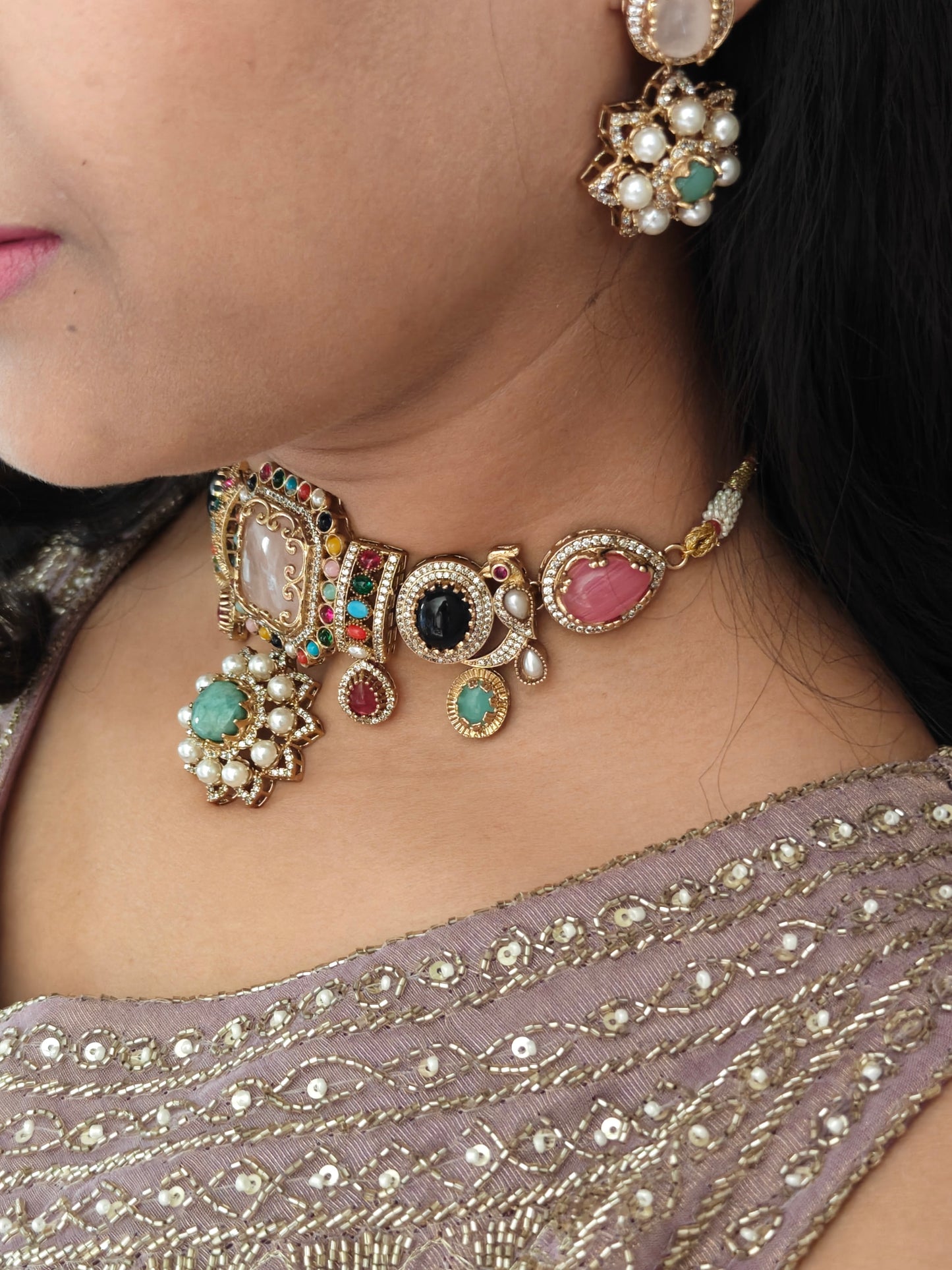 Vidula choker set with stones and pearls
