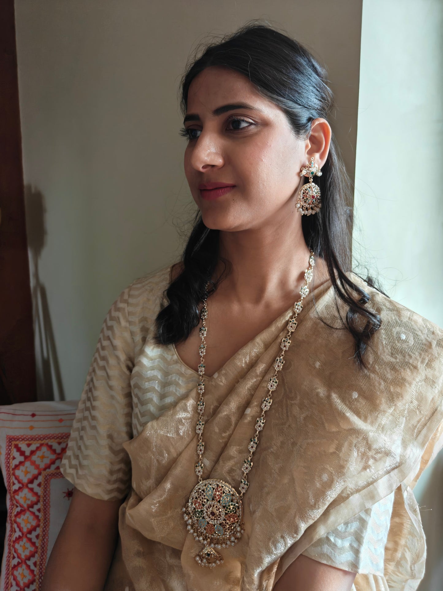 Sakina navratan jadau set