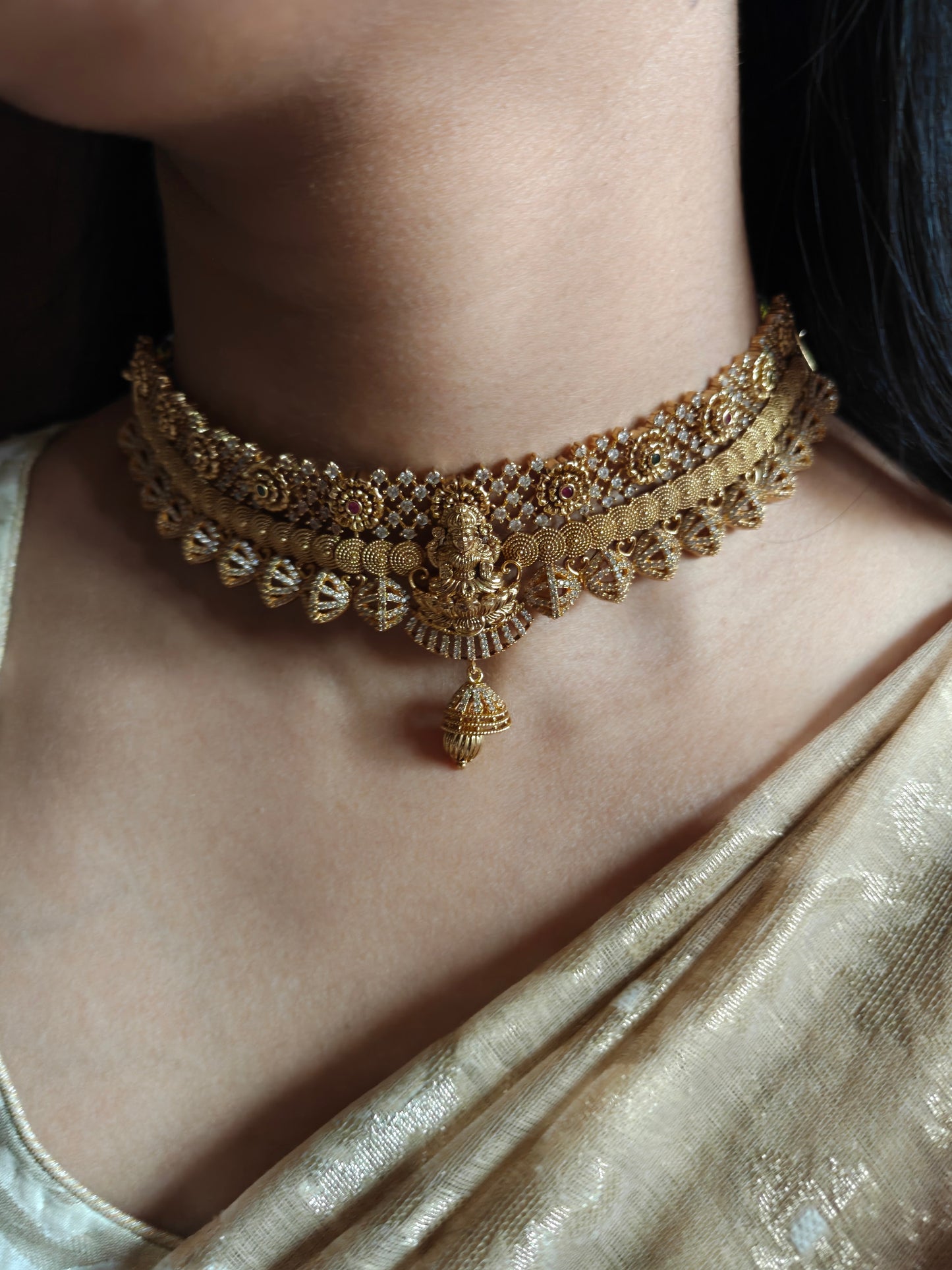 Punita choker with Lakshmi motif in centre