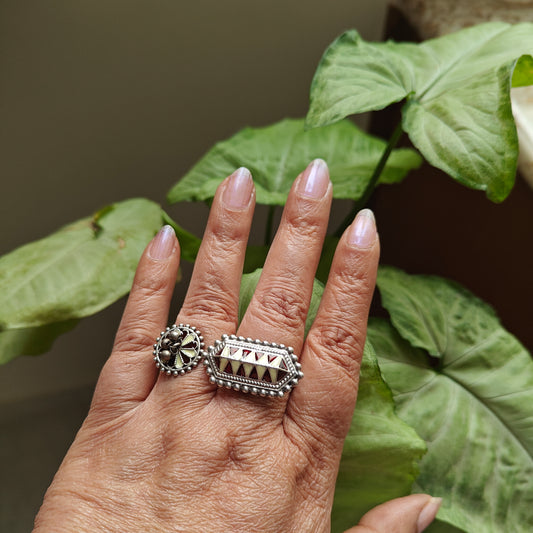 Double finger ring with enamel and ghungroos