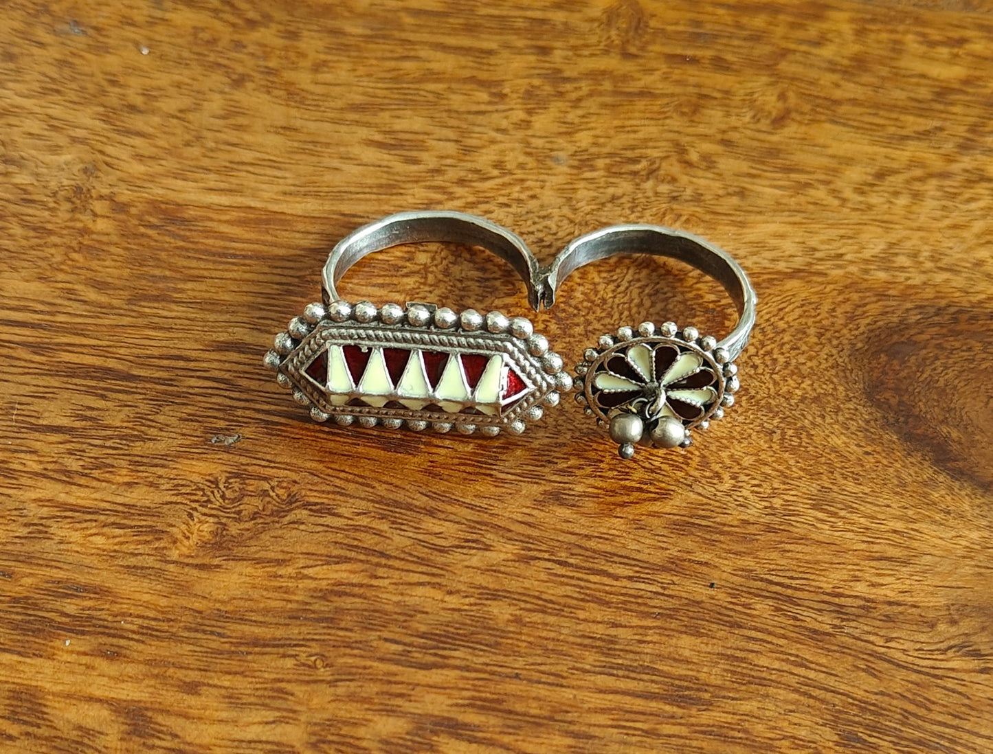 Double finger ring with enamel and ghungroos
