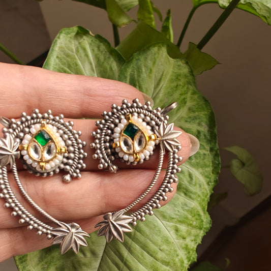 Earcuffs(earrings) with stones and pearls