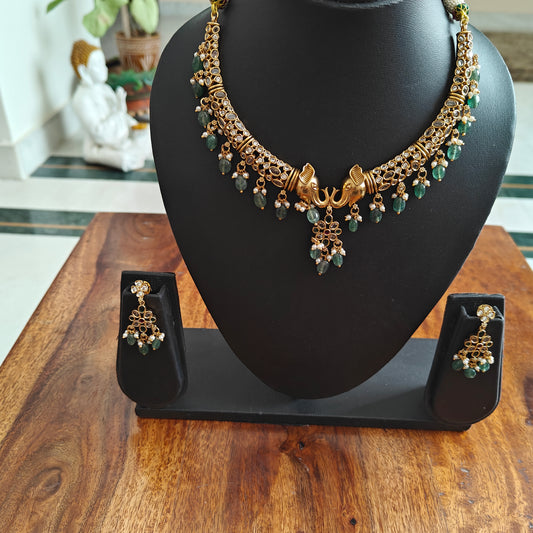 Ganesha hasli set with emerald green hangings