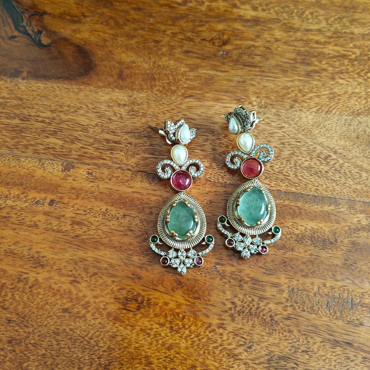 Trusha choker set with big stones and navratan