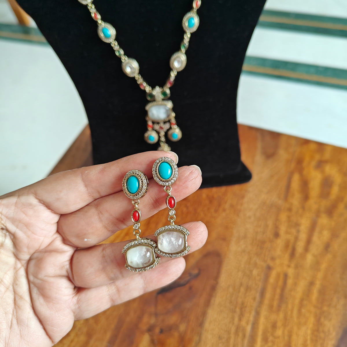 Surama long set with multicolour stones and pendent below