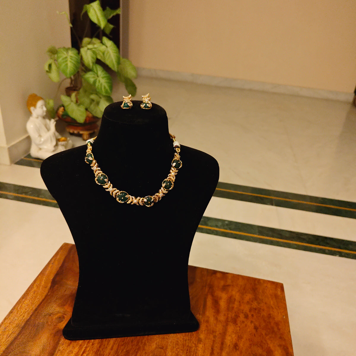 Priyal set with encased stones