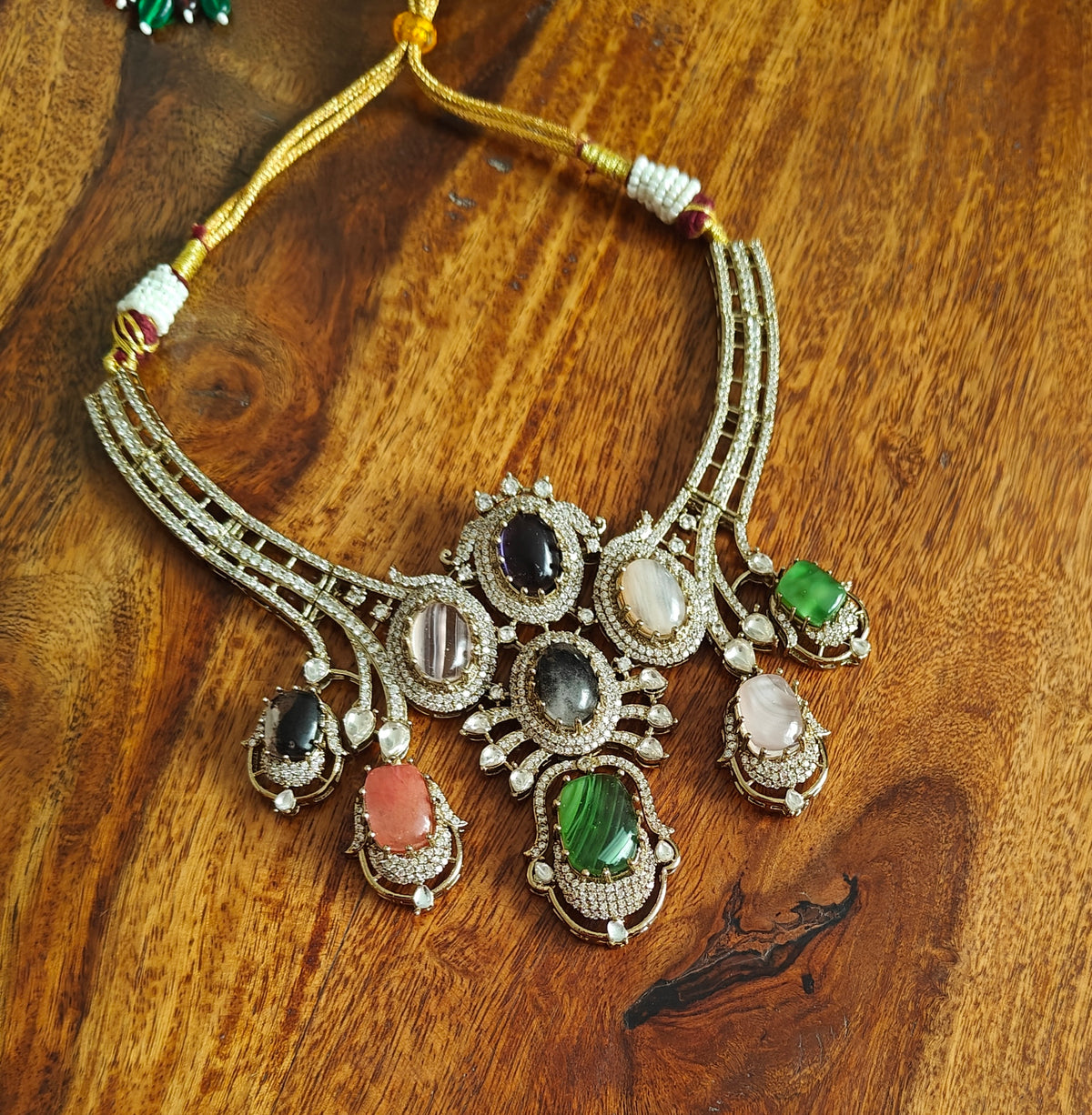 Toral set with multicolour stones,stiff pieces on both sides