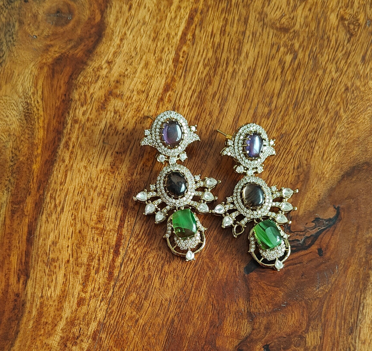 Toral set with multicolour stones,stiff pieces on both sides