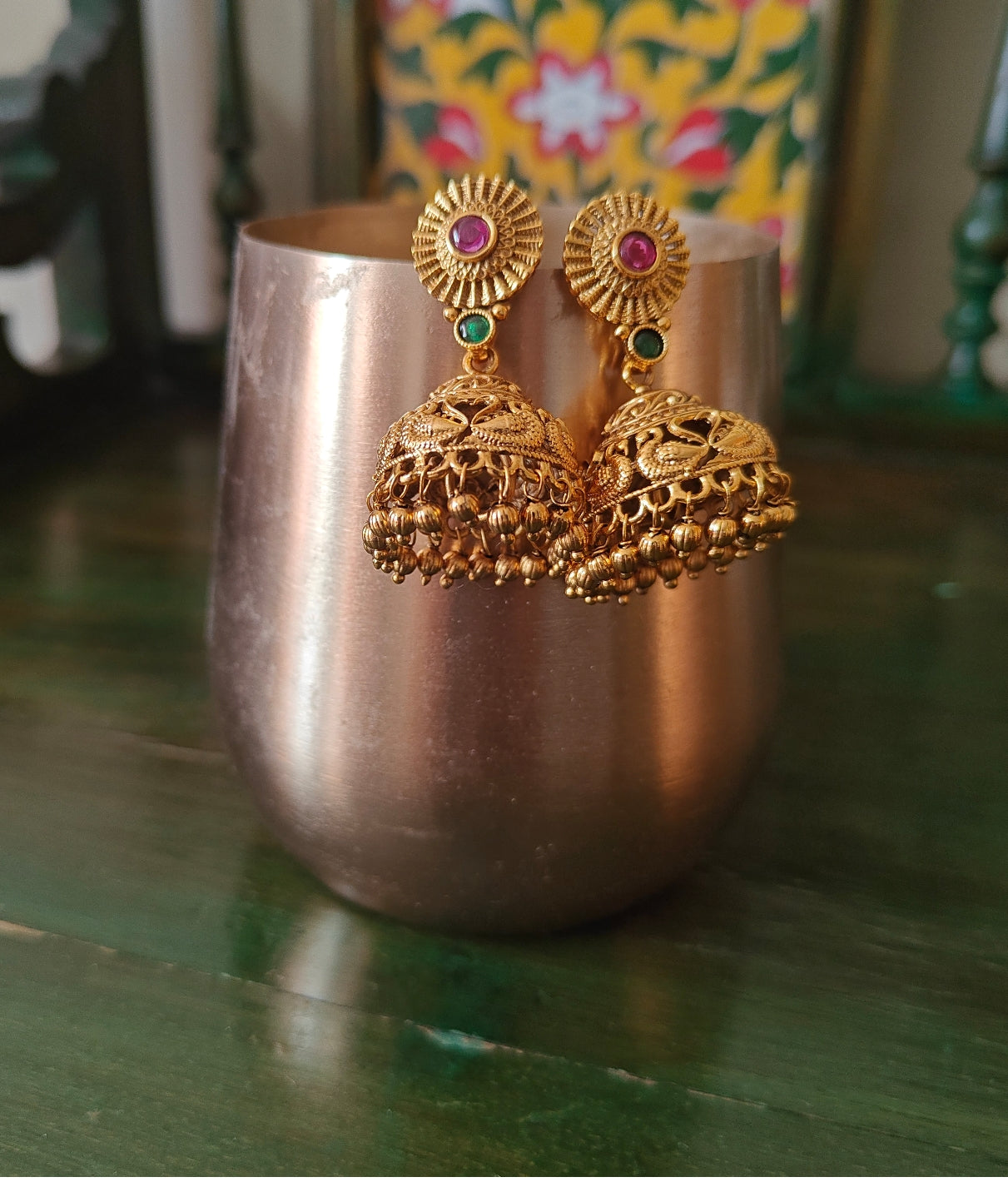 Rijuta set with golden bead chains