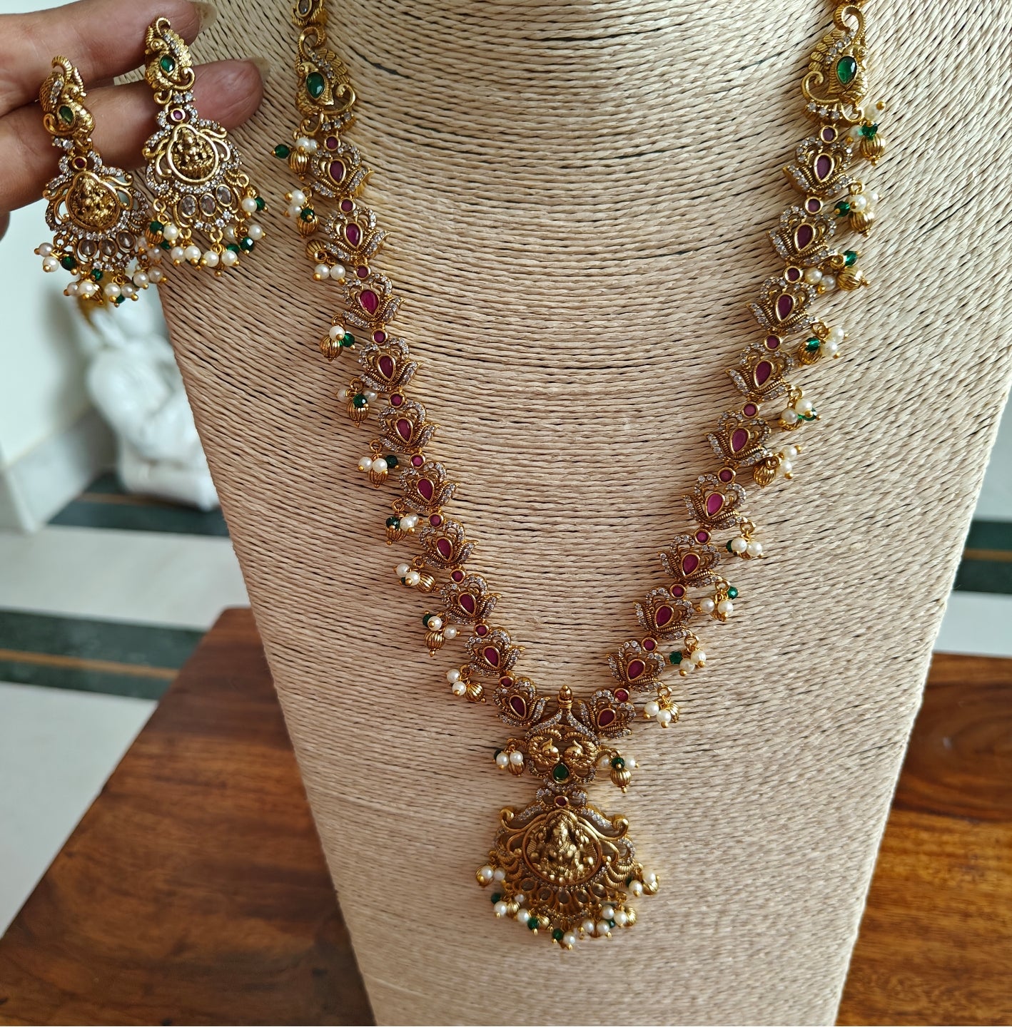 Rishika set with lakshmi pendant