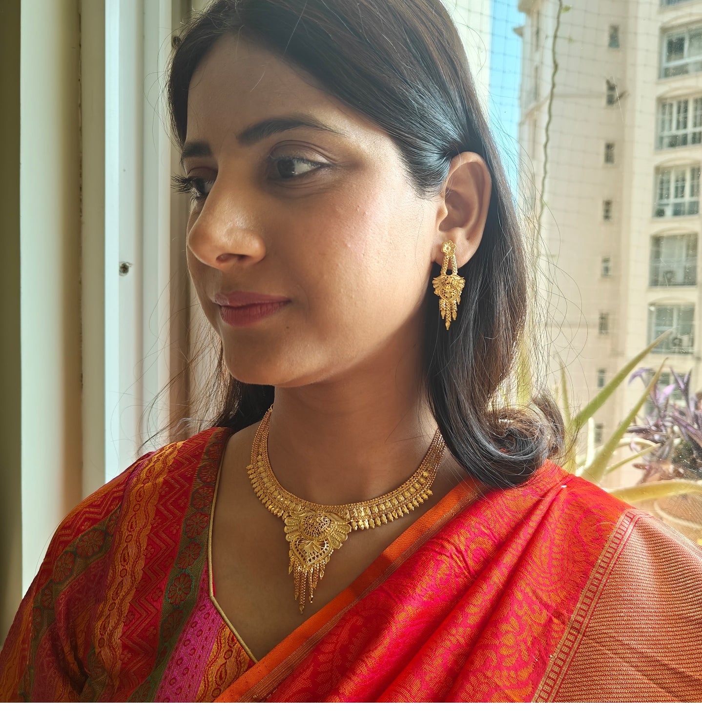 Rajalakshmi necklace set with carving