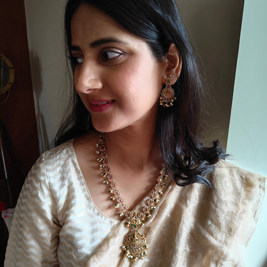 Rishika set with lakshmi pendant