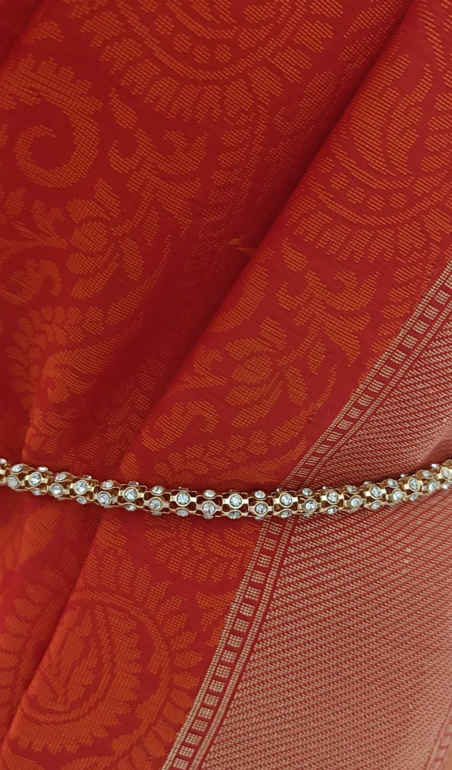 Rope like belt with embedded Cz's