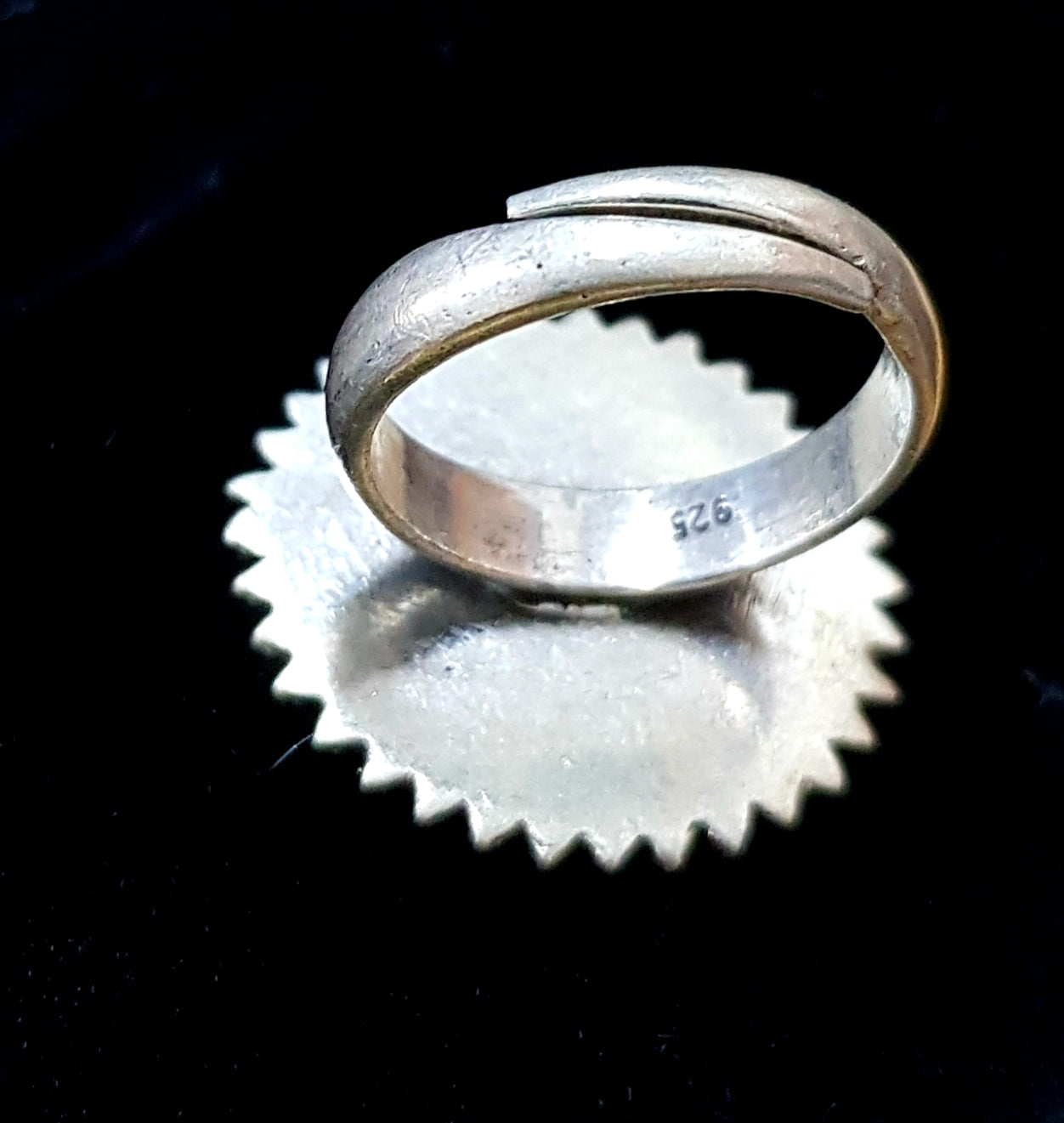 Silver round ring, statement piece, adjustable